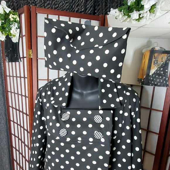 Swing jacket - Picture 2 of 3